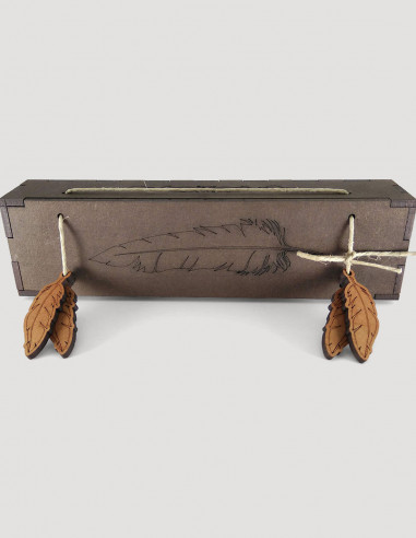 Caja con plumas