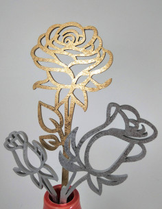 Jarrón con flores de madera 2