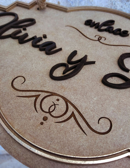 Cartel enlace con nombres de los novios