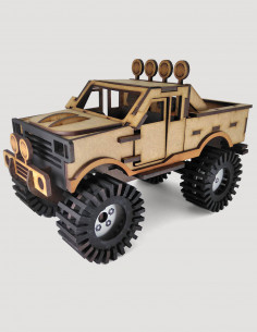 Coche tipo HUMVEEE