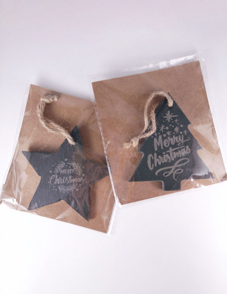 Lote de 2 adornos de Navidad, en pizarra. Fotografía del envase, blíster cartón y plástico transparente.