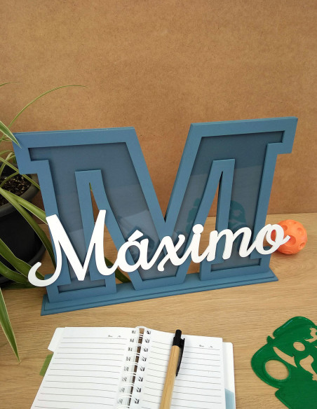 Comprar inicial de madera con nombre personalizado