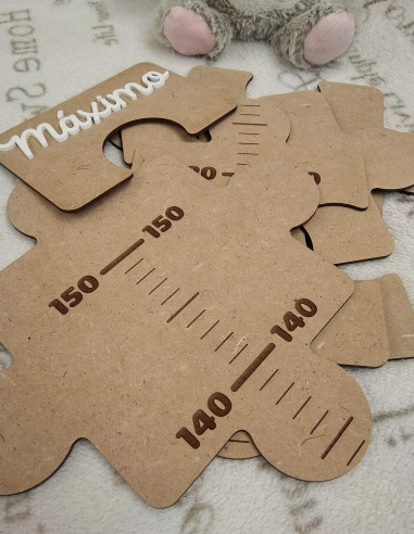 Medidor de altura, tipo puzzle, de madera, con nombre personalizado