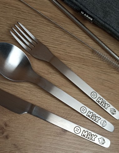 Cubiertos de metal personalizados