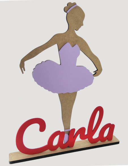 Bailarina de madera con nombre