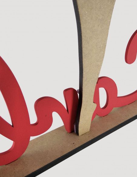 Bailarina de madera con nombre